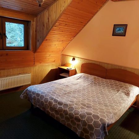 Затишок Villa Tysovets Eksteriør bilde