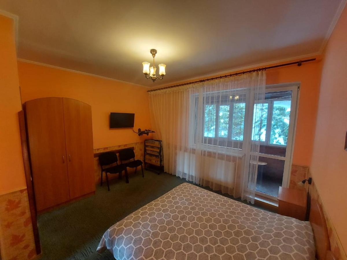 Затишок Villa Tysovets Eksteriør bilde